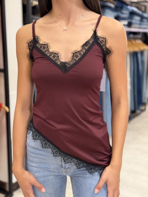 Blusa con Encaje 6