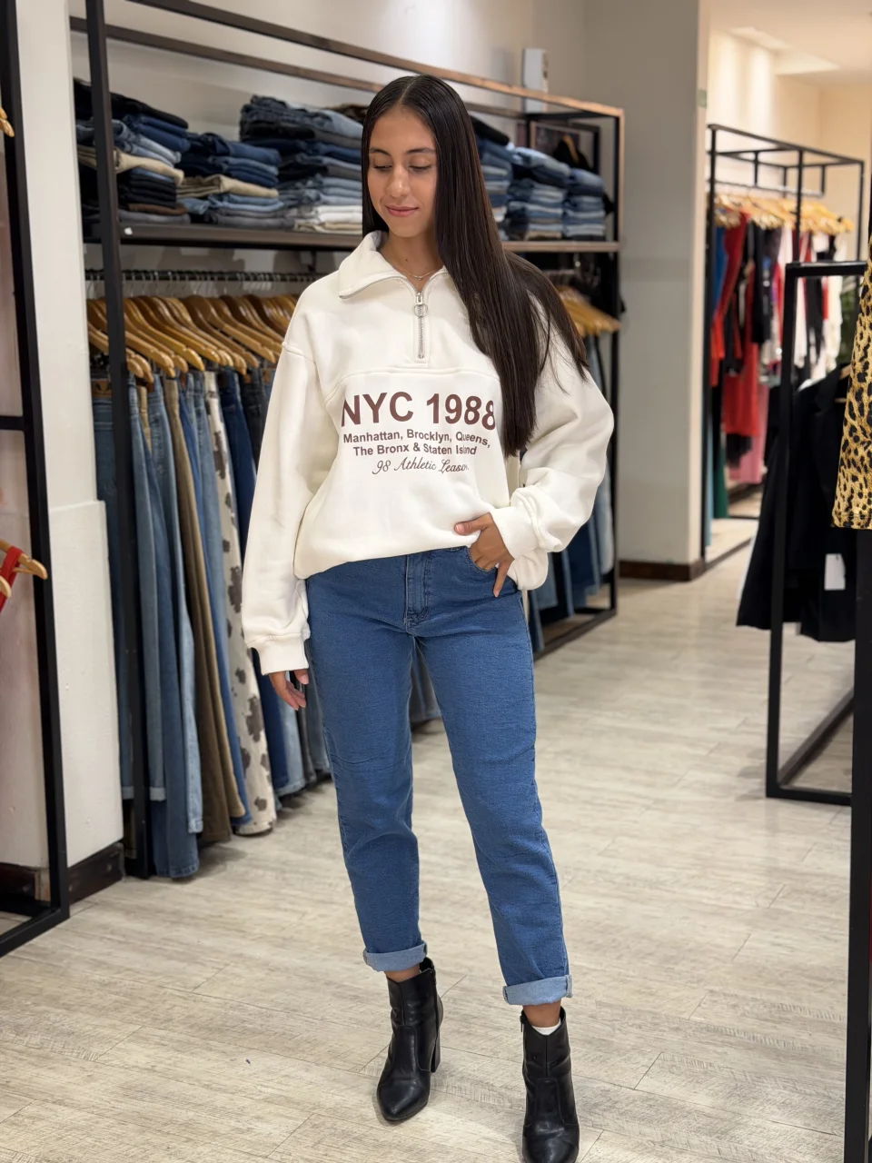 Jeans Mom