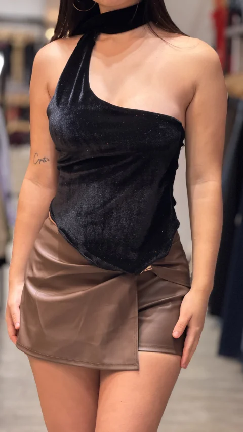 Short pollera 3