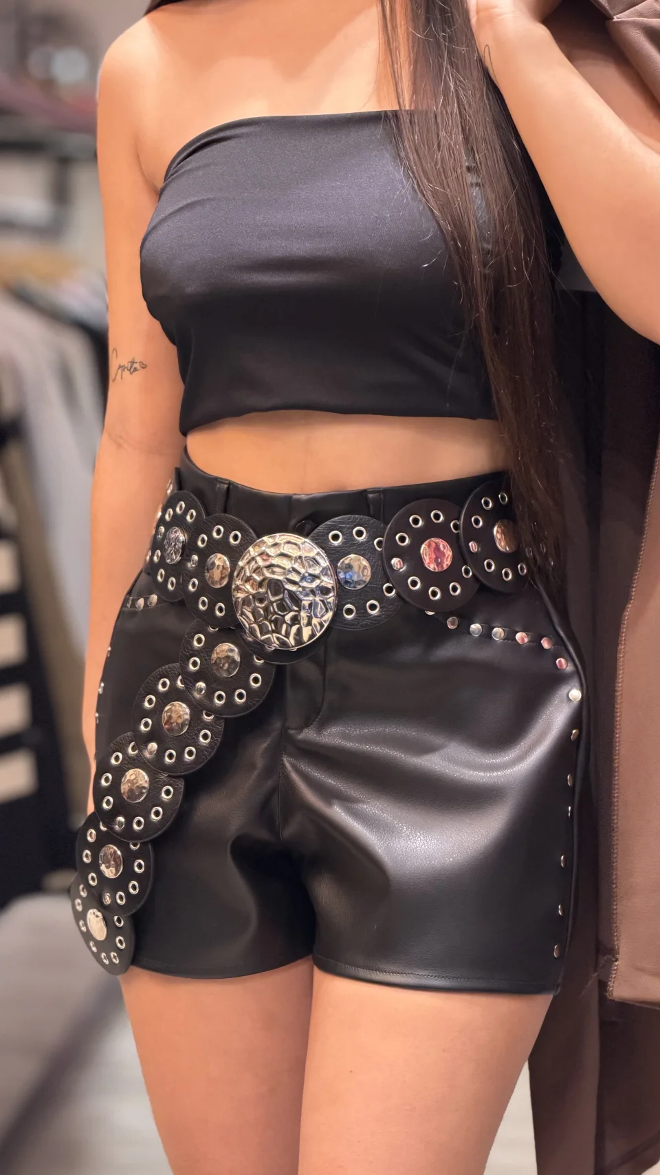 Short engomado