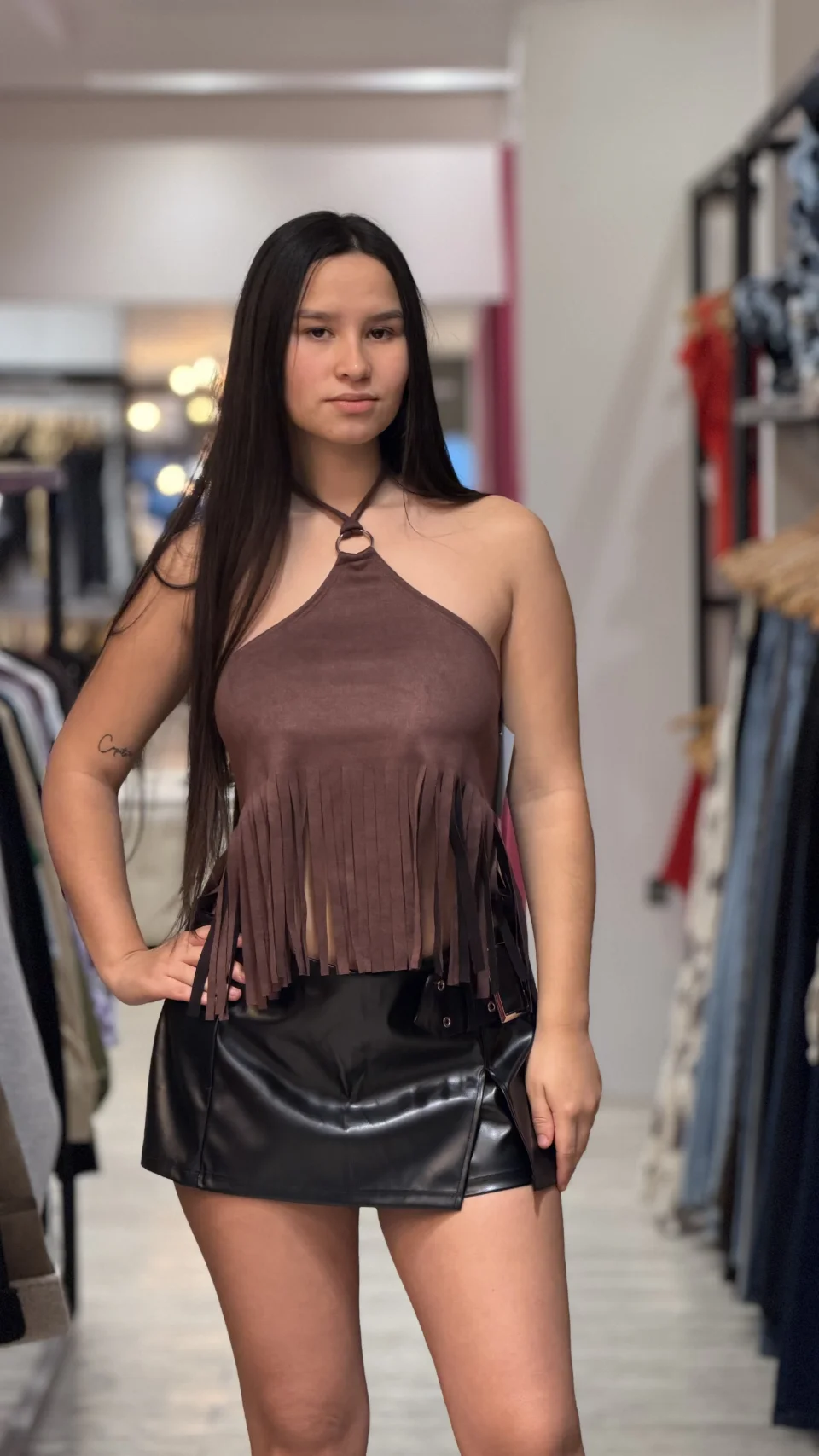 Short Pollera Tiro Bajo Engomado