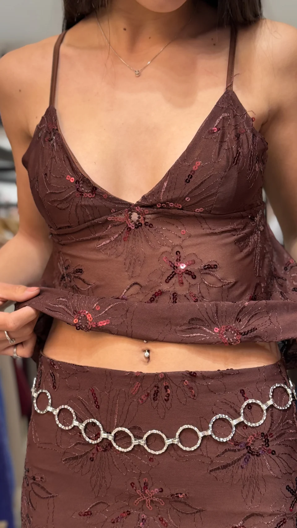 Mini con Transparencia y Lentejuelas